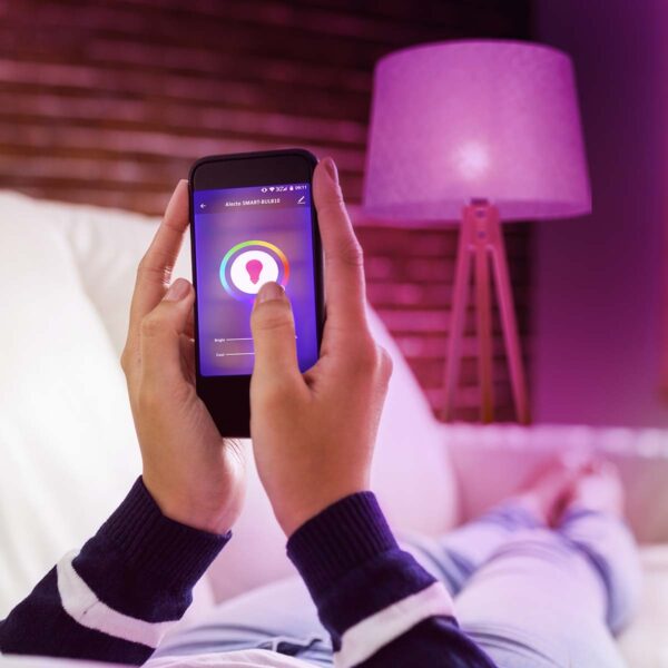 Alecto SMARTLIGHT30 Smart LED colour lamp with Wi-Fi - Image 7
